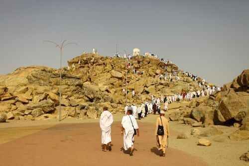 5 Nights Special April Umrah Package